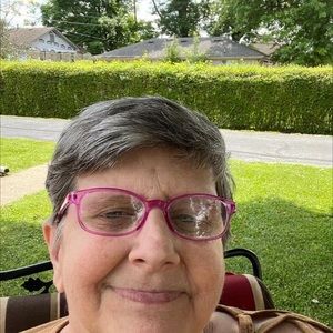 Meet your Posher, Jeanetta